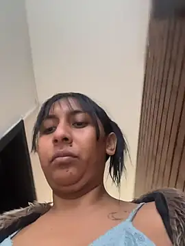 MELIZ QUEEN online show from June 2026 11:42:02 AM