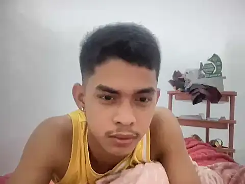 yourhotasian jhonpol16 online show from April 2026 05:21:02 PM