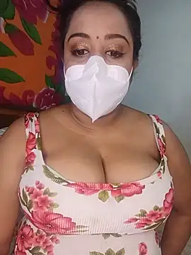 Suger Lips 99 online show from May 2026 03:17:02 PM