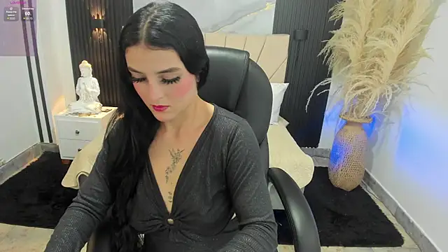 DOMINIKA LOVY online show from May 2026 08:04:02 PM