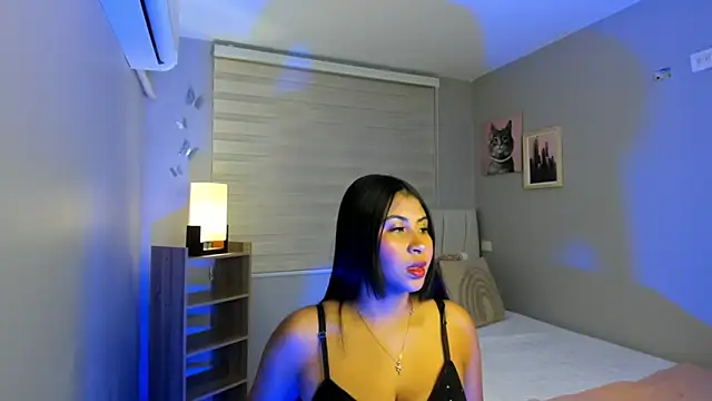 noa joness online show from May 2026 08:27:02 PM
