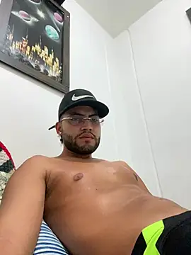 Kenay69 online show from April 2026 12:04:01 AM