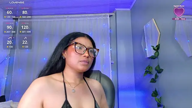 Silvana lorc online show from April 2026 07:09:02 PM