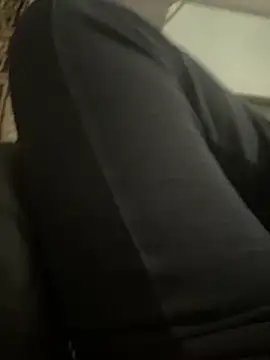 Nrwboy12 online show from April 2026 05:18:01 PM