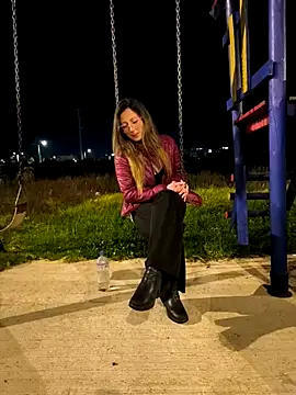 VALELUXX online show from July 2026 03:34:01 AM