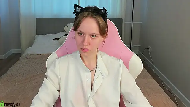 Milena Milyan online show from April 2026 01:10:02 AM