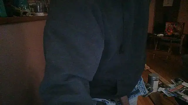 Snapshot of TheLadysTramp chatting on April 2026 04:18:01 AM TheLadysTramp online show from April 2026 04:18:01 AM