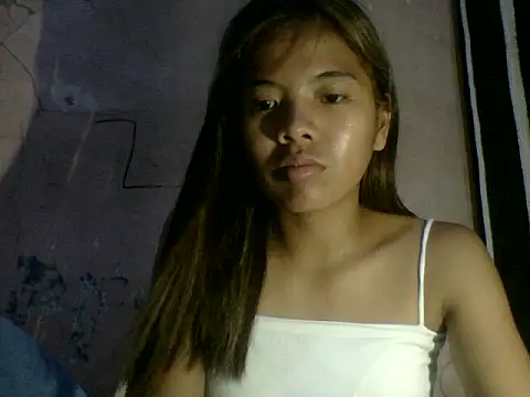 trixiavia online show from May 2026 03:41:02 PM
