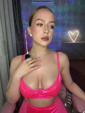 AlisaPearl online show from April 2026 08:15:01 PM