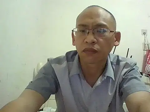 Snapshot of benly118 chatting on April 2026 12:04:01 PM benly118 online show from April 2026 12:04:01 PM