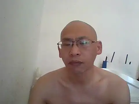 Snapshot of benly118 chatting on April 2026 11:09:02 PM benly118 online show from April 2026 11:09:02 PM