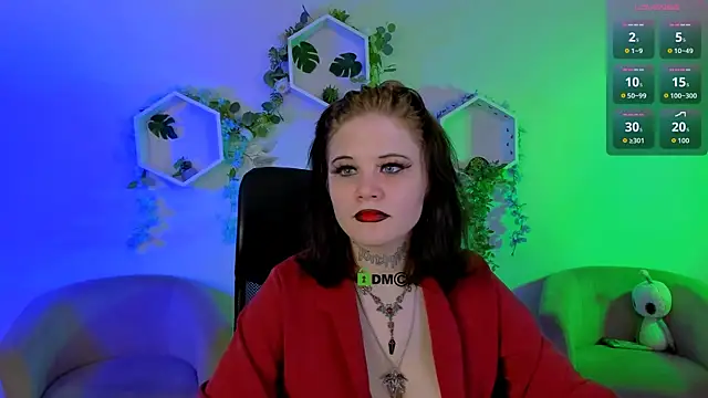 nikki kiss  online show from July 2026 08:40:01 AM