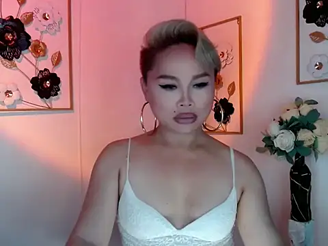 Snapshot of olla_victoria chatting on June 2026 03:07:02 PM olla victoria online show from June 2026 03:07:02 PM