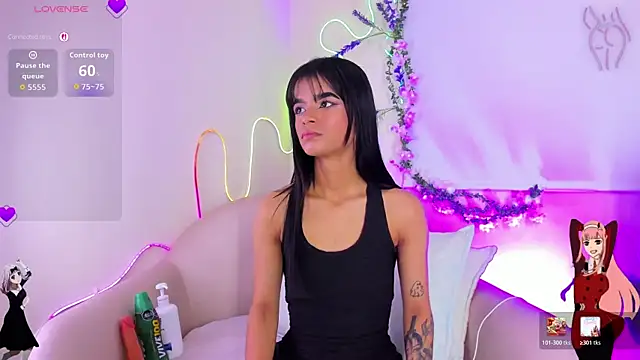 Snapshot of luna-bella_ chatting on July 2026 04:08:01 AM luna-bella online show from July 2026 04:08:01 AM