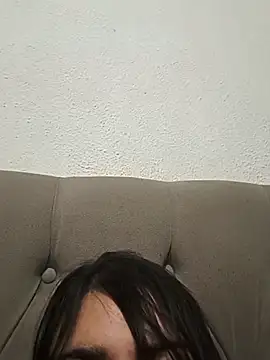 Snapshot of Luna-elle chatting on April 2026 01:39:01 PM Luna-elle online show from April 2026 01:39:01 PM