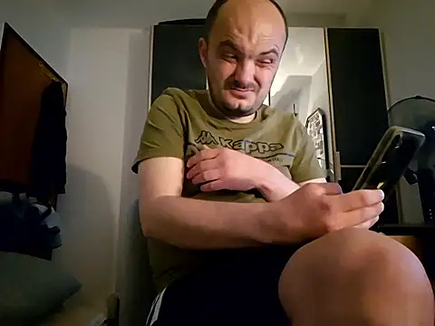 matteopeder online show from May 2026 07:42:02 PM