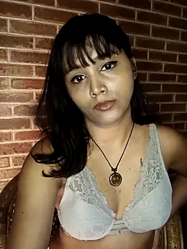 jellyyynspicyyy online show from May 2026 08:05:02 PM