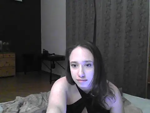 DarkMirel online show from May 2026 07:22:02 PM