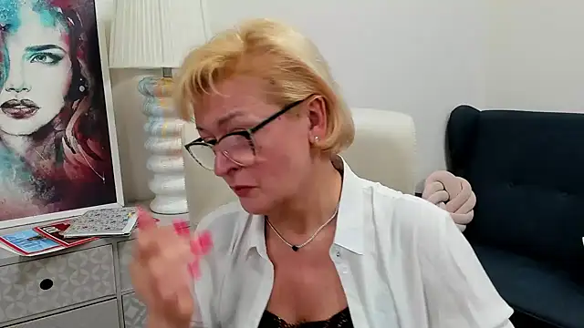 luna xfantasy online show from May 2026 06:41:02 AM
