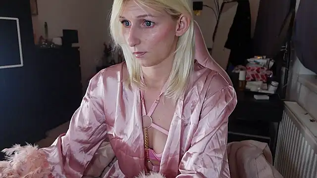 Snapshot of barbiplaymate chatting on January 2026 05:39:01 PM barbiplaymate online show from January 2026 05:39:01 PM