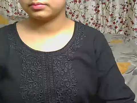 Snapshot of Avni-kumarii chatting on May 2026 04:06:01 AM Avni-kumarii online show from May 2026 04:06:01 AM