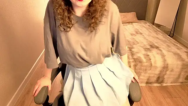 Helen Carson online show from May 2026 01:00:01 AM