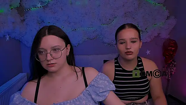 Snapshot of nymira chatting on August 2026 09:19:01 AM nymira online show from August 2026 09:19:01 AM