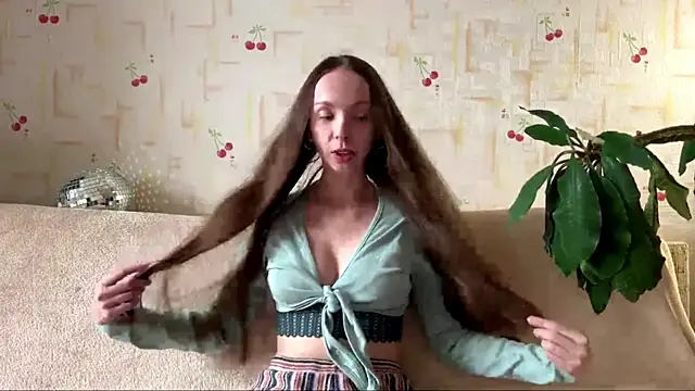 AdriannaBill online show from July 2026 04:42:02 PM