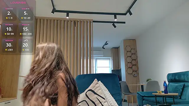 Tiny Blush online show from June 2026 06:28:01 AM