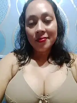 Snapshot of sweet_bobs chatting on April 2026 01:28:01 PM sweet bobs online show from April 2026 01:28:01 PM