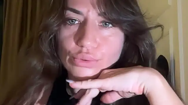 missRorian online show from April 2026 01:41:02 PM