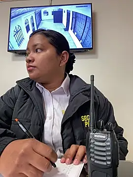 Snapshot of VANNESA_SECURITY chatting on April 2026 02:34:01 PM VANNESA SECURITY online show from April 2026 02:34:01 PM