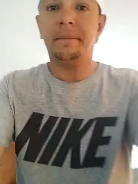 Snapshot of men_hot_1 chatting on April 2026 03:18:02 PM men hot 1 online show from April 2026 03:18:02 PM