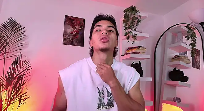 andyypalmer  online show from June 2026 01:06:02 PM