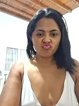 Ayla Phone online show from May 2026 03:46:02 AM