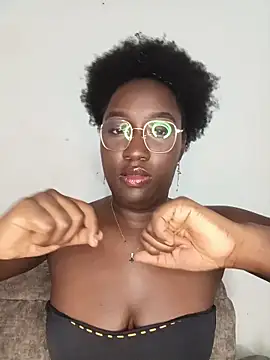 KaleaEbony online show from May 2026 04:19:02 AM