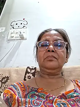 Shalini3456 online show from May 2026 09:03:02 AM