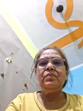 Shalini3456 online show from May 2026 07:00:02 PM