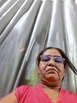 Shalini3456 online show from May 2026 09:04:02 AM