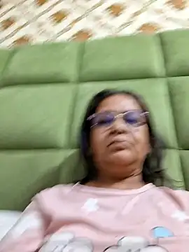Shalini3456 online show from May 2026 10:28:01 PM