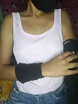 Snapshot of Rashmika__Rouni chatting on May 2026 08:50:02 PM Rashmika Rouni online show from May 2026 08:50:02 PM