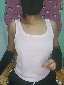 Snapshot of Rashmika__Rouni chatting on May 2026 08:16:02 PM Rashmika Rouni online show from May 2026 08:16:02 PM