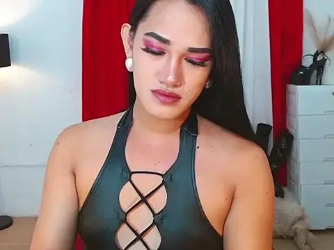 TSOliviax online show from April 2026 01:26:02 PM