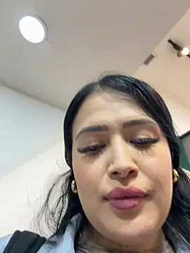 Sara fun online show from March 2025 11:54:02 PM