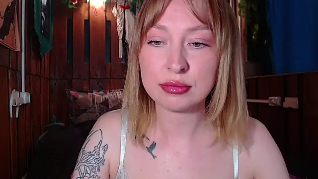 Snapshot of Mimi-Deep chatting on June 2026 07:34:01 AM Mimi-Deep online show from June 2026 07:34:01 AM