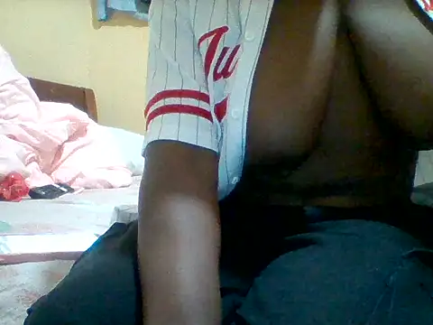 Lively008 online show from April 2026 08:53:02 PM