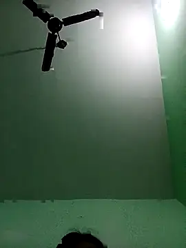 Cutie parul online show from April 2026 05:20:02 PM