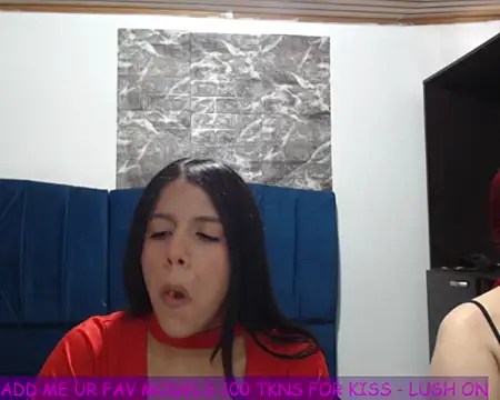 Snapshot of ISAMOONX chatting on June 2026 01:14:01 PM ISAMOONX online show from June 2026 01:14:01 PM