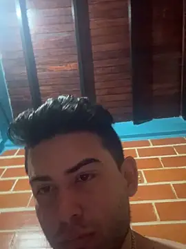 Cleiberjr online show from April 2026 05:53:02 PM