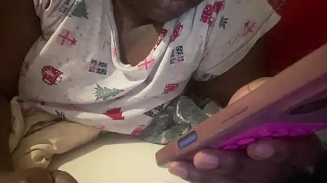 EbonyTheBrattt online show from April 2026 10:45:02 PM